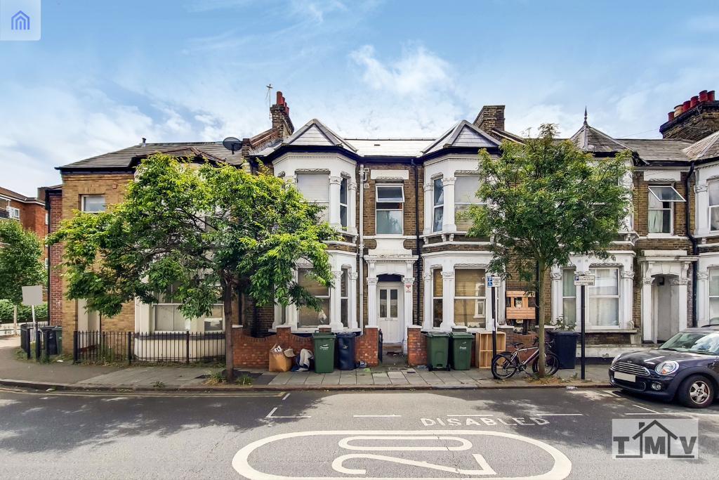 32 Morval Road, London, SW2 1DQ